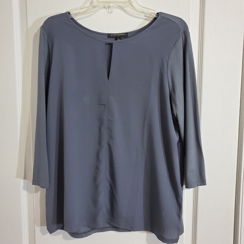 Banana Republic Keyhole Blouse Large